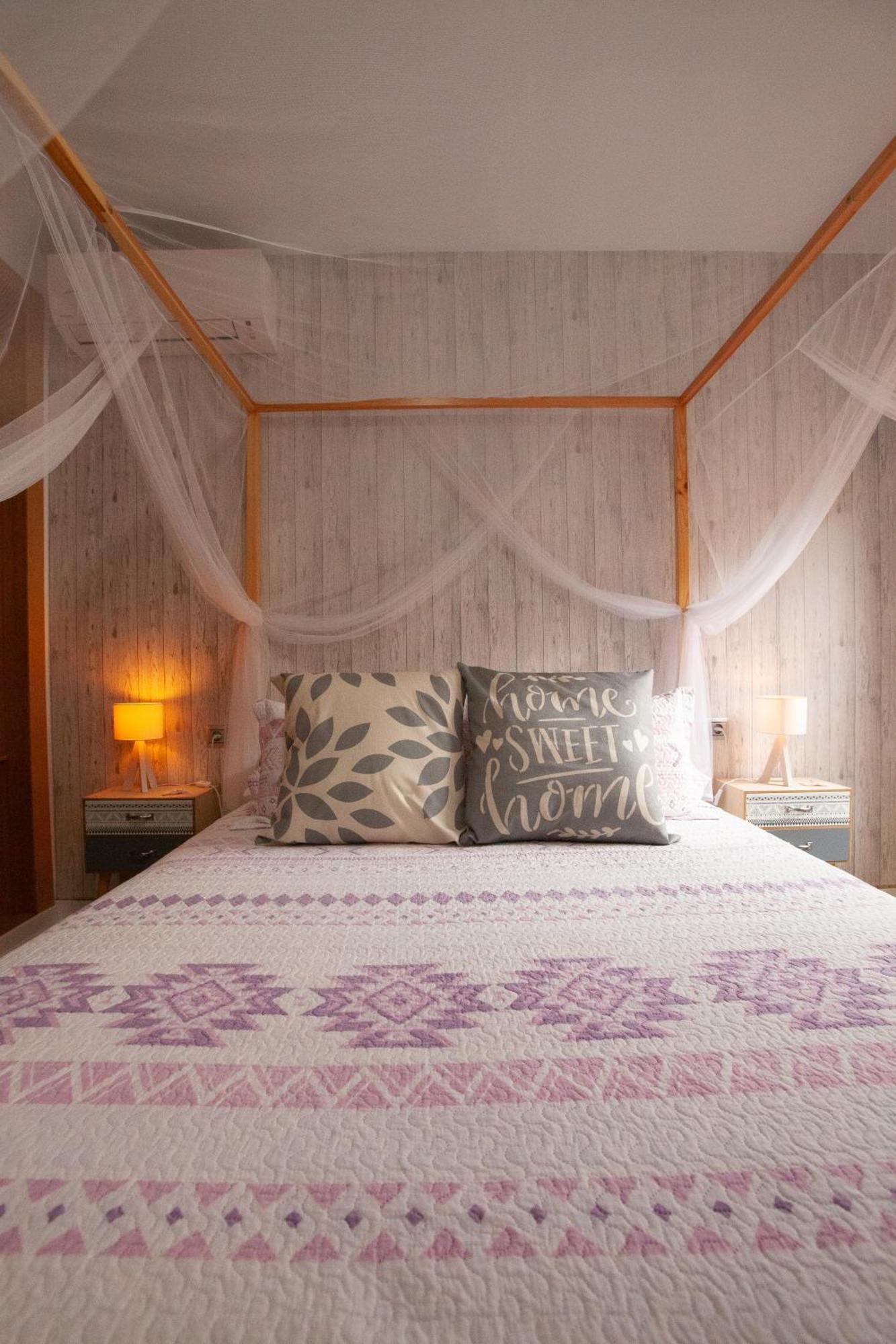 Suites Beach Nature Velez Malaga Rum bild